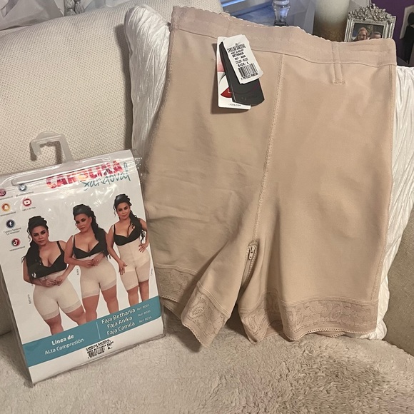 Large Faja - Picture 3 of 5